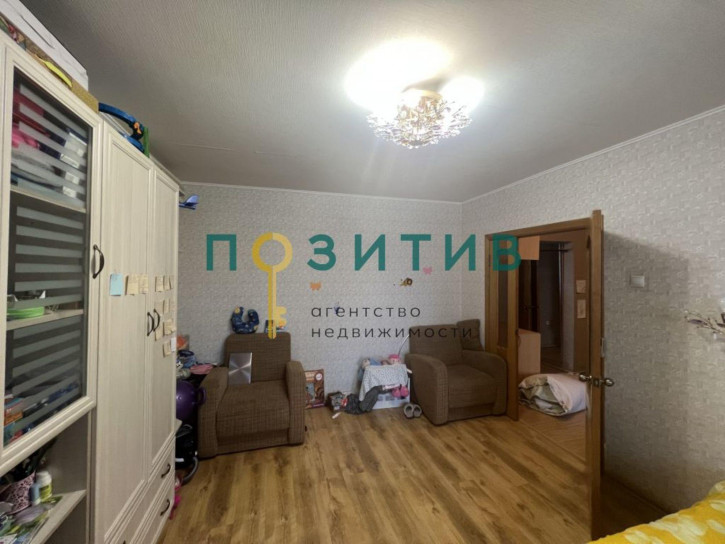 2-комн квартира 60 лет Октября ул, 9