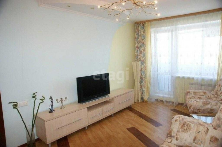 2-комн квартира Черниговская, 5