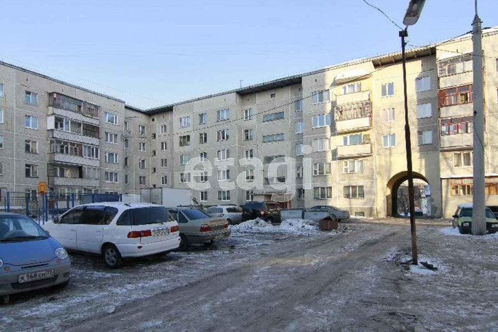 2-комн квартира Камчатская, 2