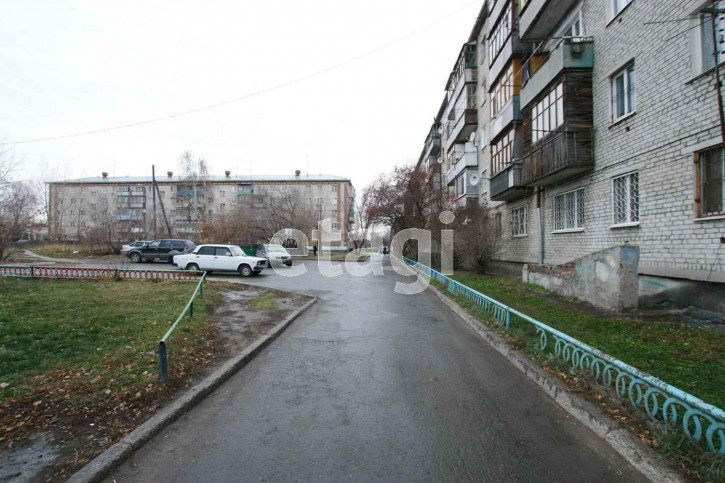 1-комн квартира Авторемонтная, 17