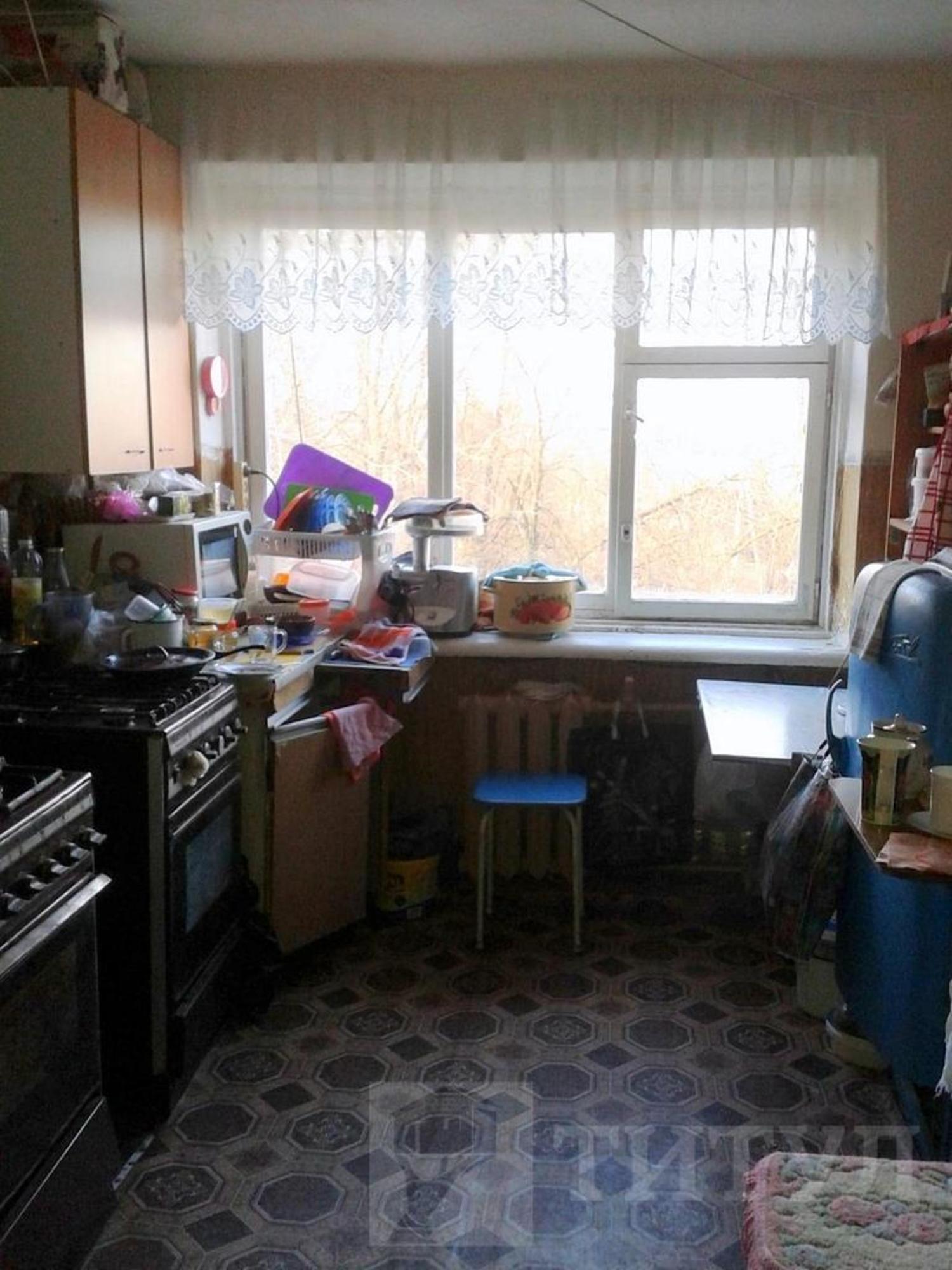 Купить комнату за 620 000 рублей на Нагибина, Нариманова