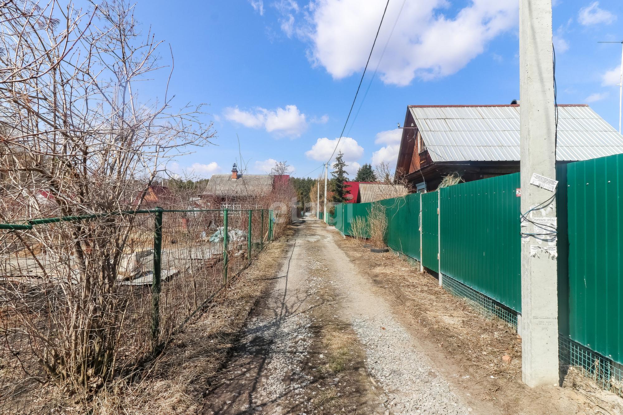 Купить дачу, дом, коттедж за 2 580 000 рублей на Мичурина,