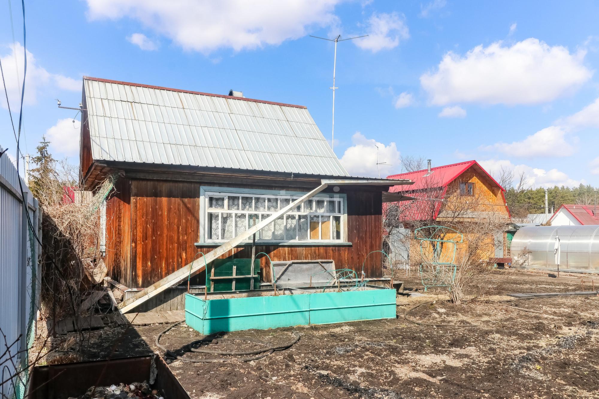 Купить дачу, дом, коттедж за 2 580 000 рублей на Мичурина,