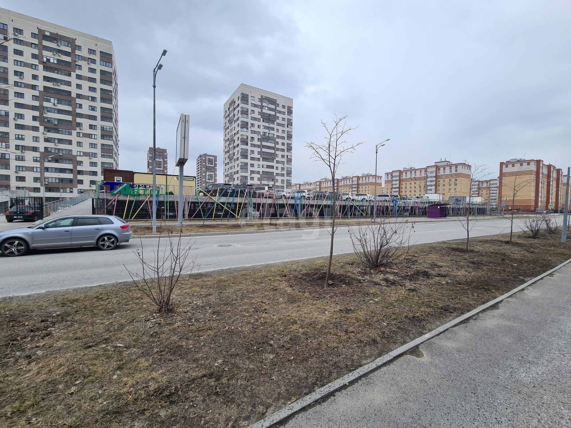 Сдать офис, помещение под офис за 500 000 рублей на Николая Семенова 17