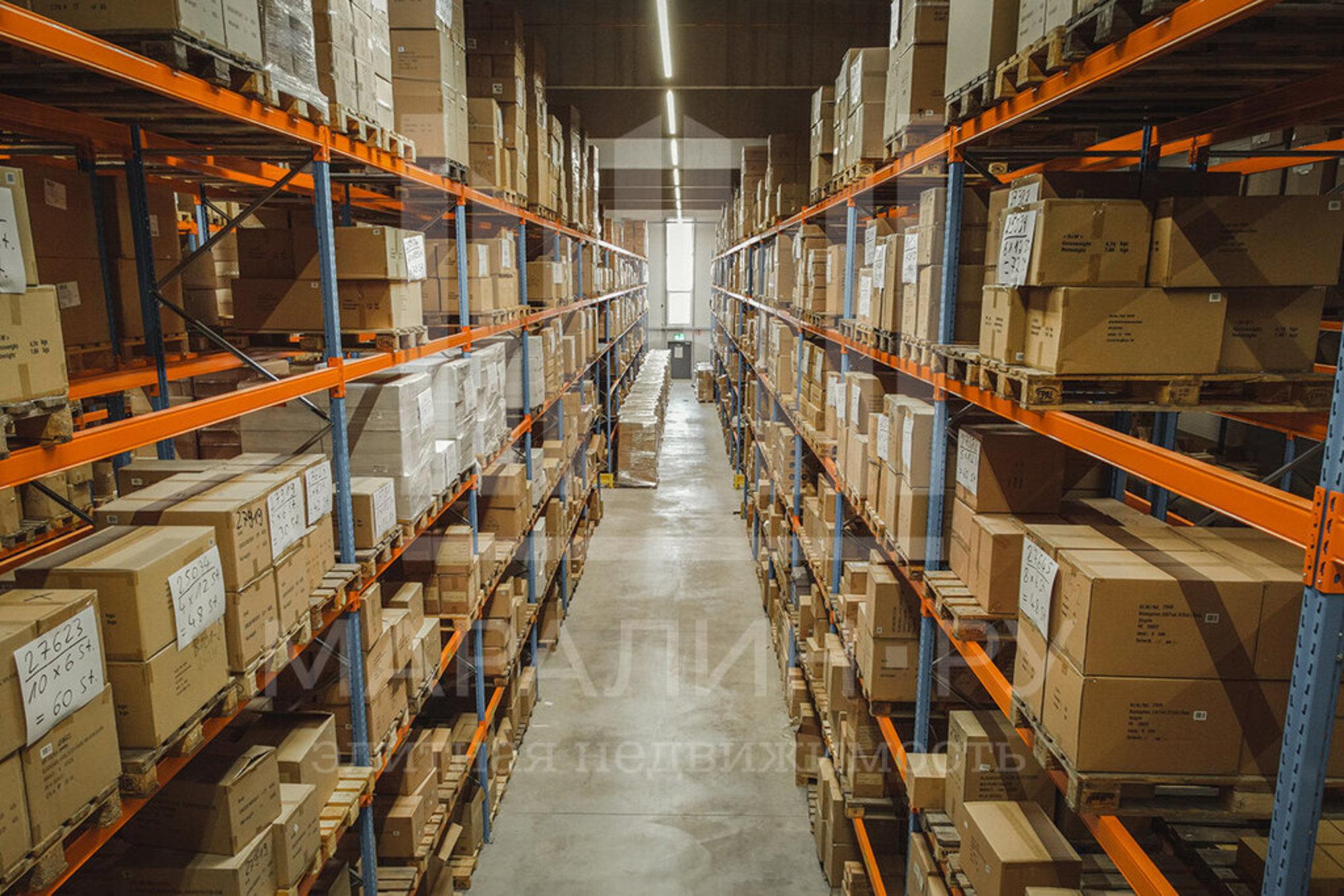 Сдать складское помещение за 2 340 000 рублей на Доватора, 221