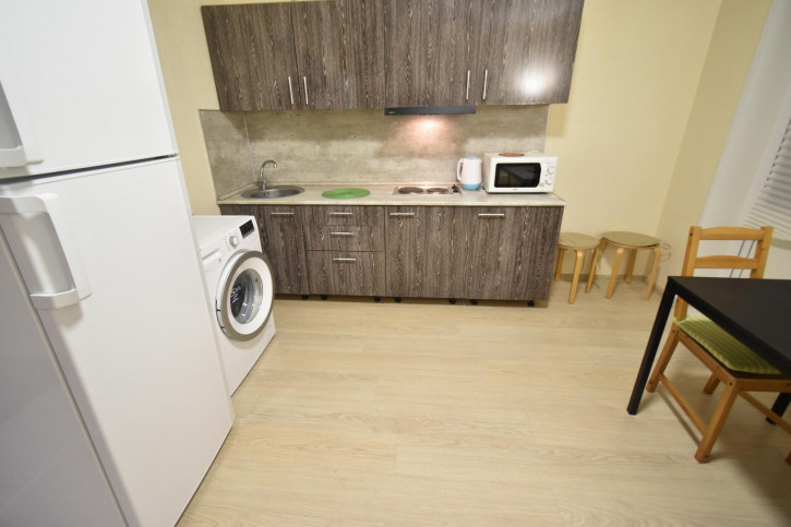 2-комн квартира Коралловая ул, 29