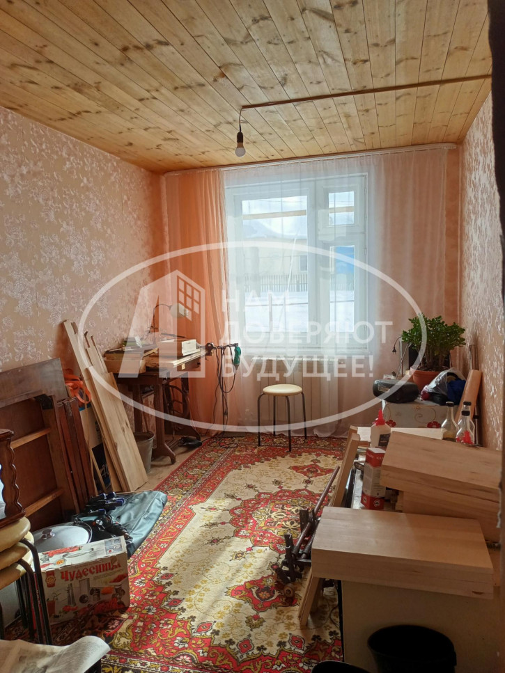 3-комн квартира улица Свердлова, 32