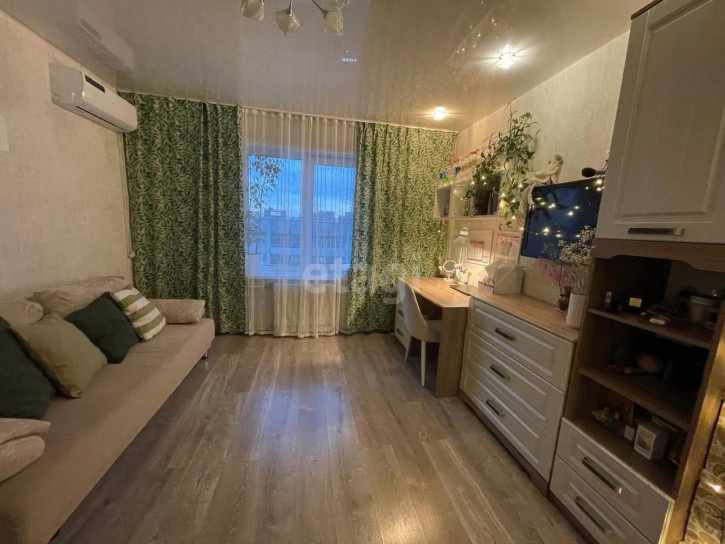 2-комн квартира Фурманова, 67