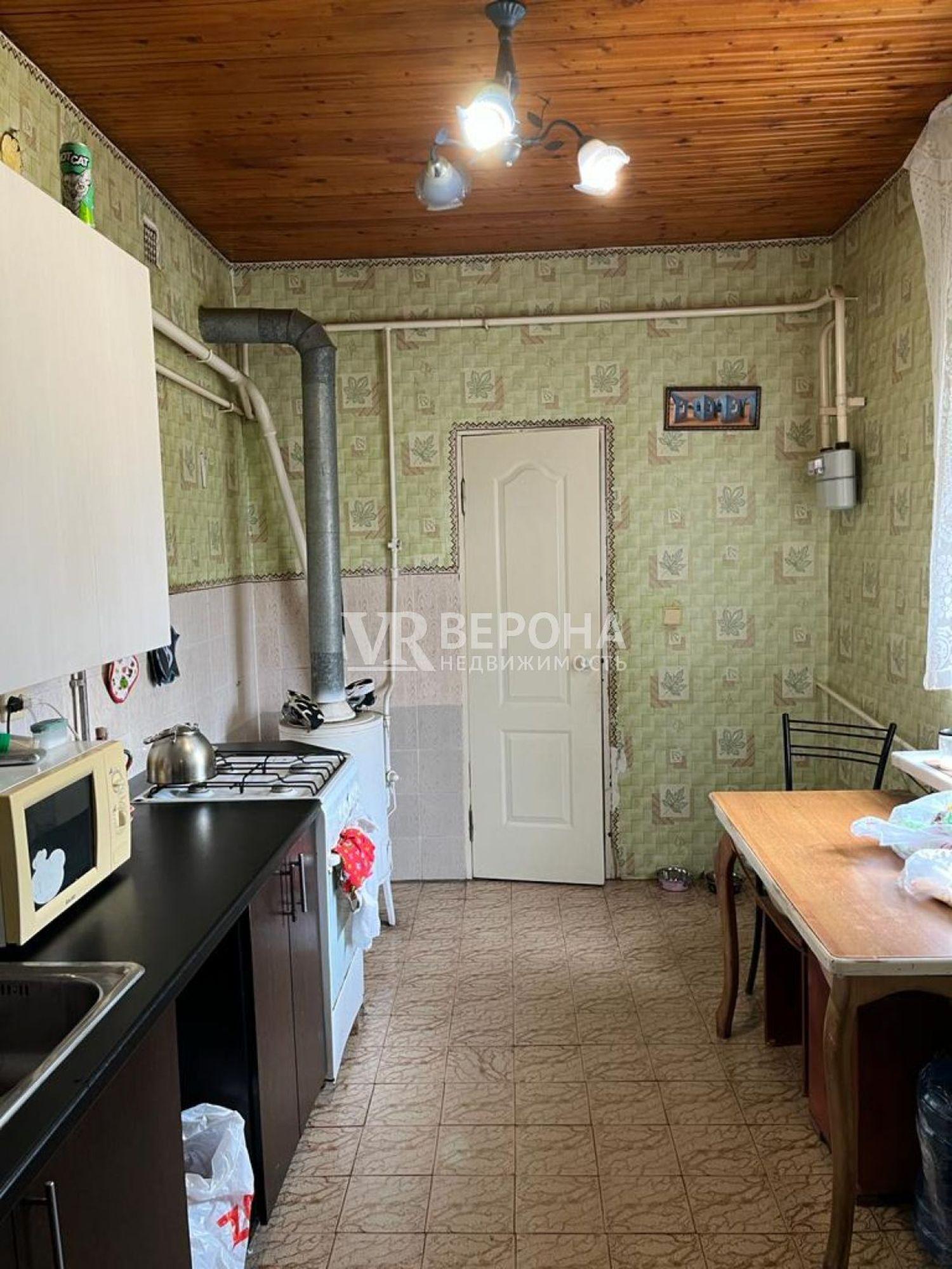 Купить дачу, дом, коттедж за 4 800 000 рублей на им Некрасова ул, 83