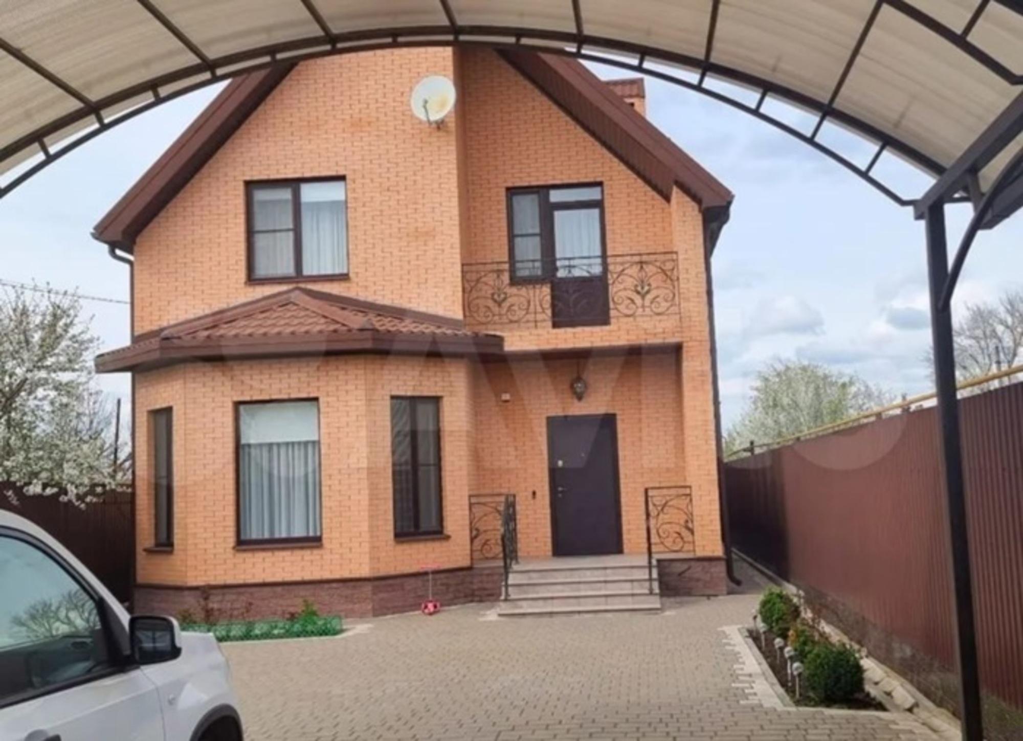 Купить дачу, дом, коттедж за 15 500 000 рублей на Добролюбова улица, 789
