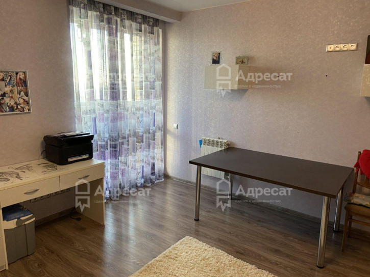 3-комн квартира ул. Новороссийская,  д.8