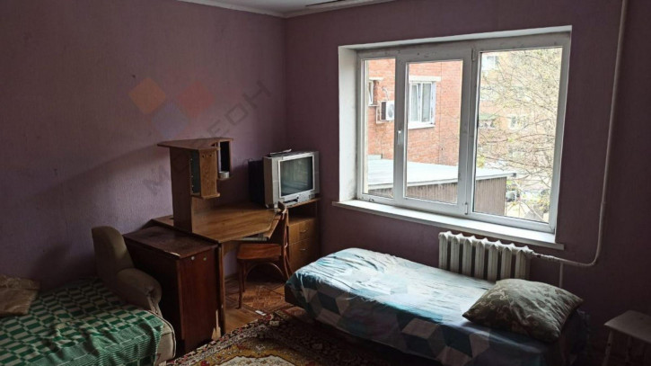Комната Алтайская ул, 8