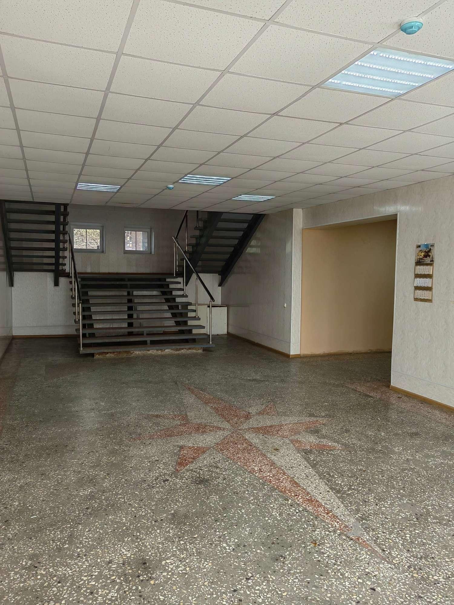 Сдать помещение свободного назначения за 4 920 рублей на г. Астрахань, Ленинский район, ул. 3я Вольная, 5 