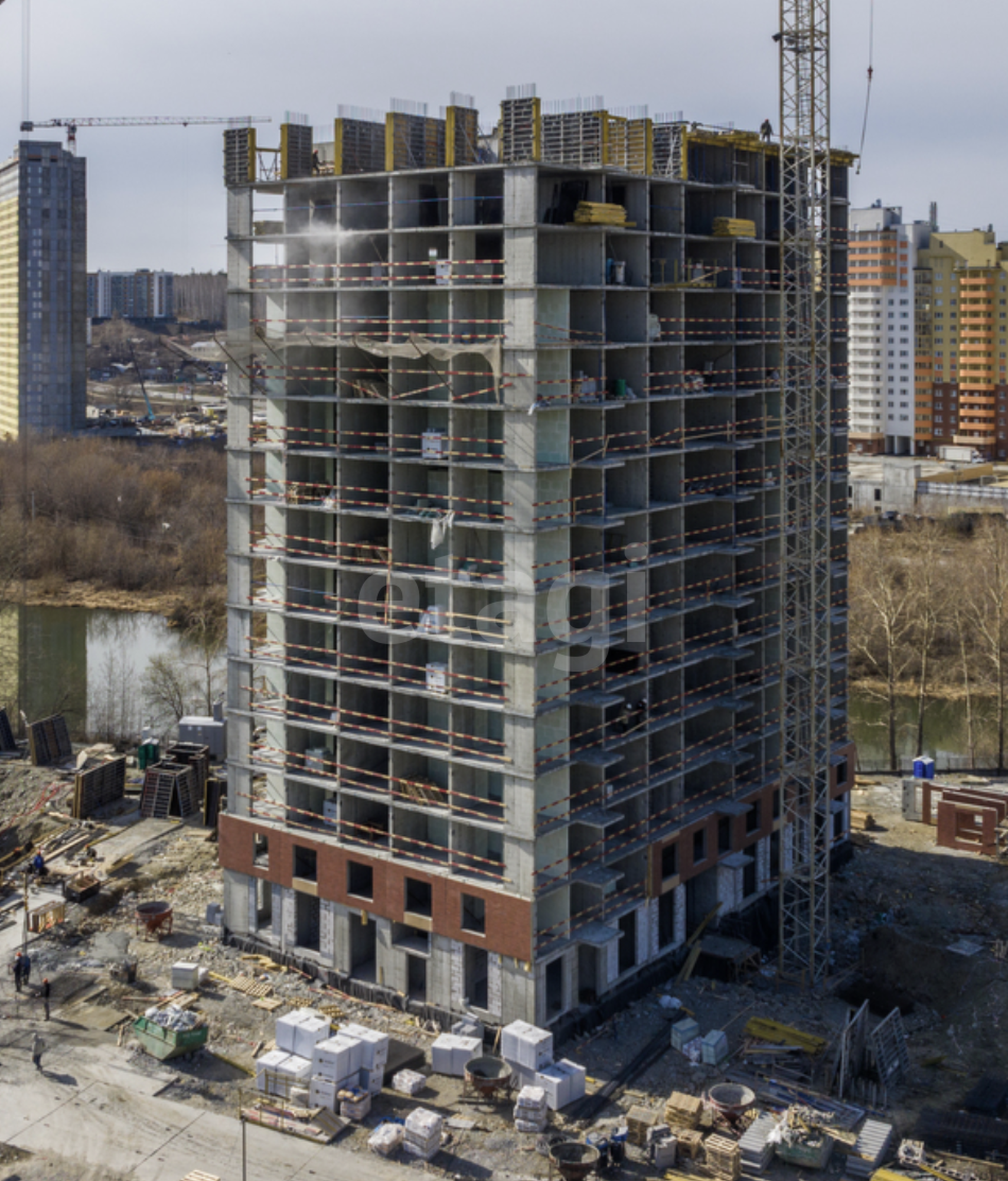Купить квартиру за 5 600 000 рублей на Гаршина, 3 к 2