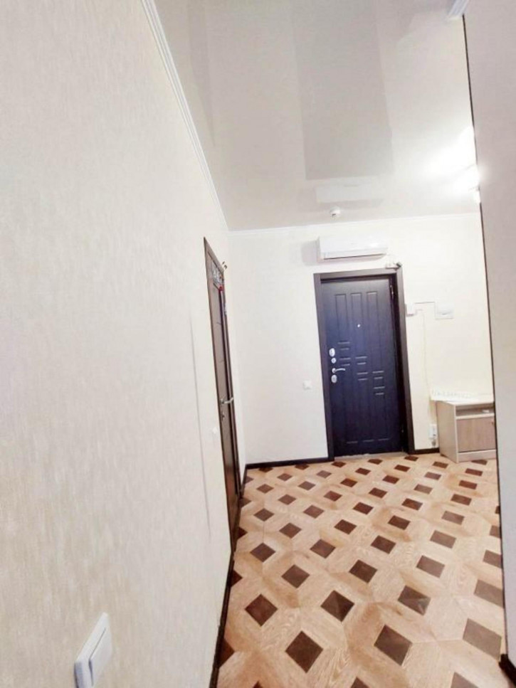 2-комн квартира Центральный район, 23