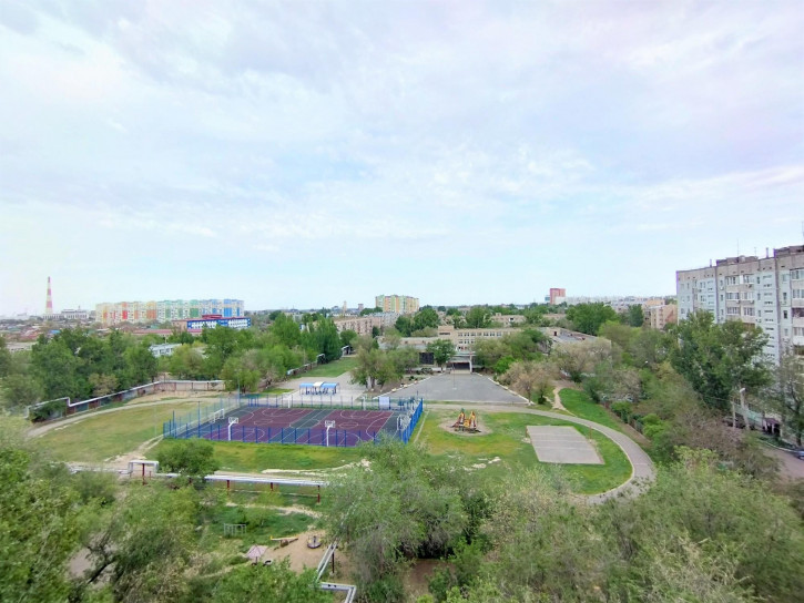 3-комн квартира г. Астрахань, Кировский район, ул. Бориса Алексеева 53