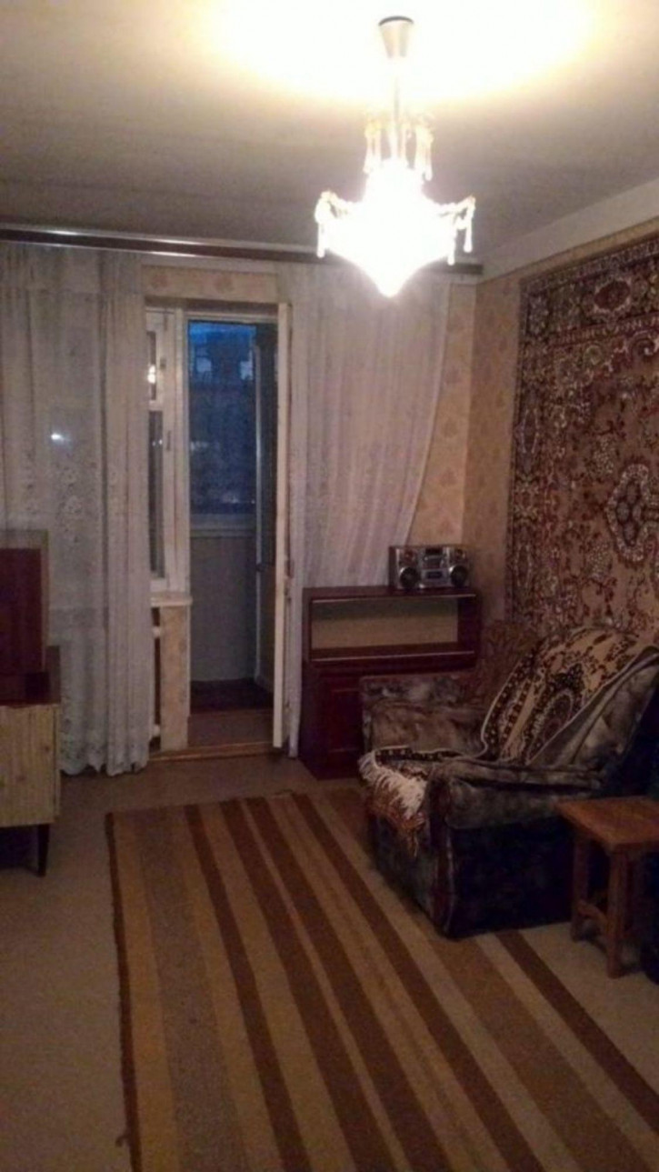2-комн квартира Капельная ул, 2а