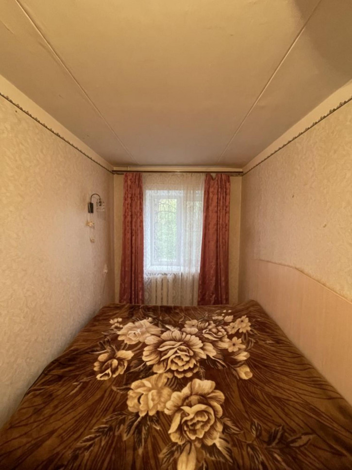 3-комн квартира Октябрьская ул, 445