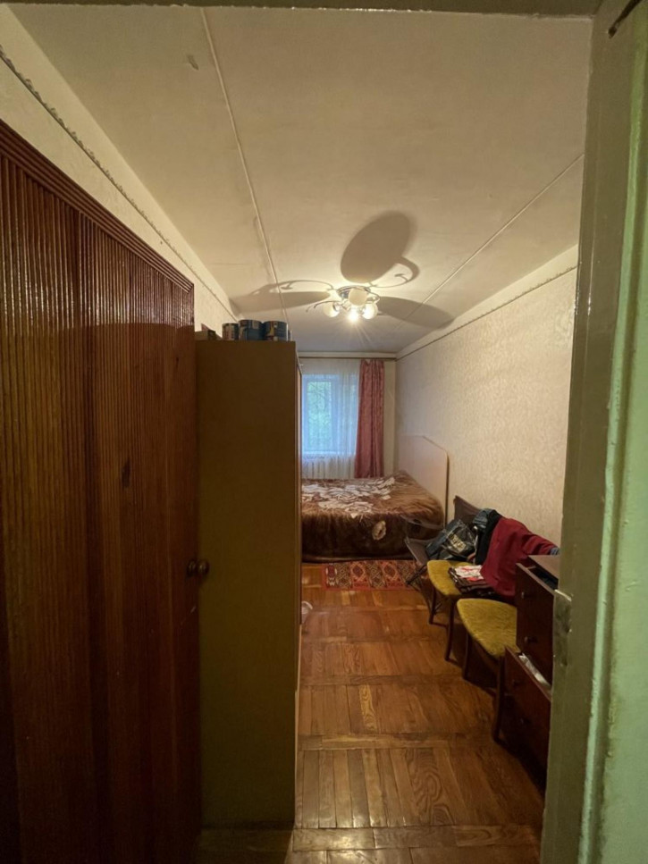 3-комн квартира Октябрьская ул, 445