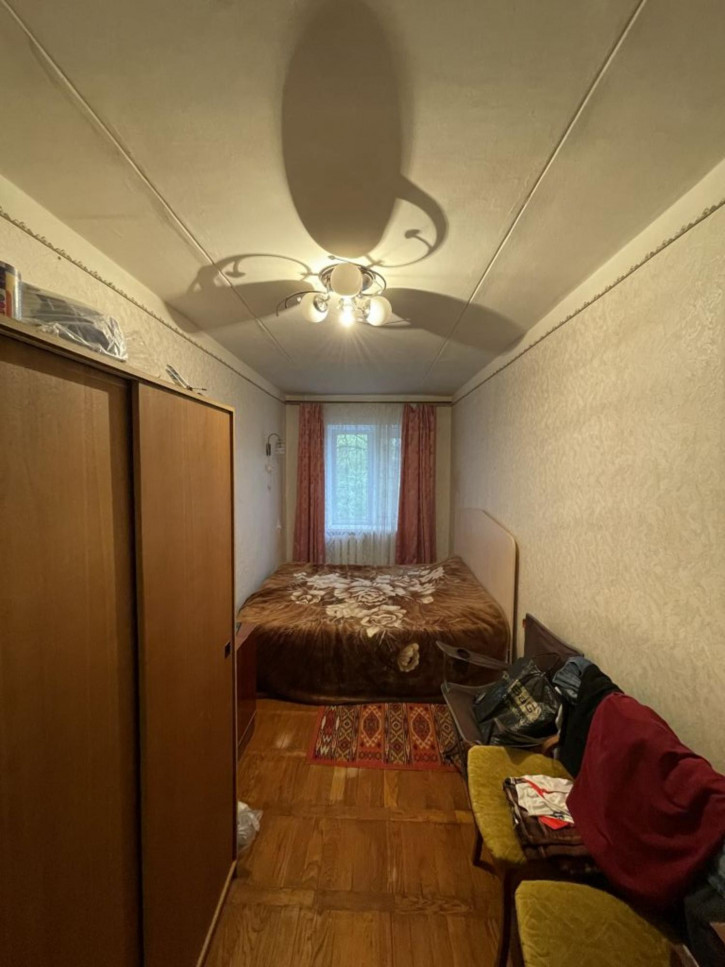 3-комн квартира Октябрьская ул, 445