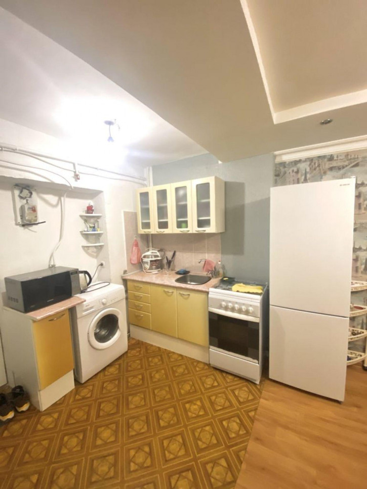 1-комн квартира Орджоникидзе ул, 3