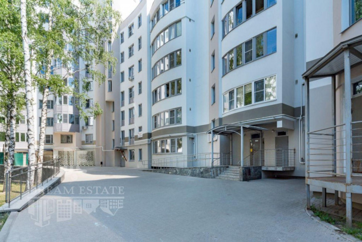 2-комн квартира Приозерная ул, 5
