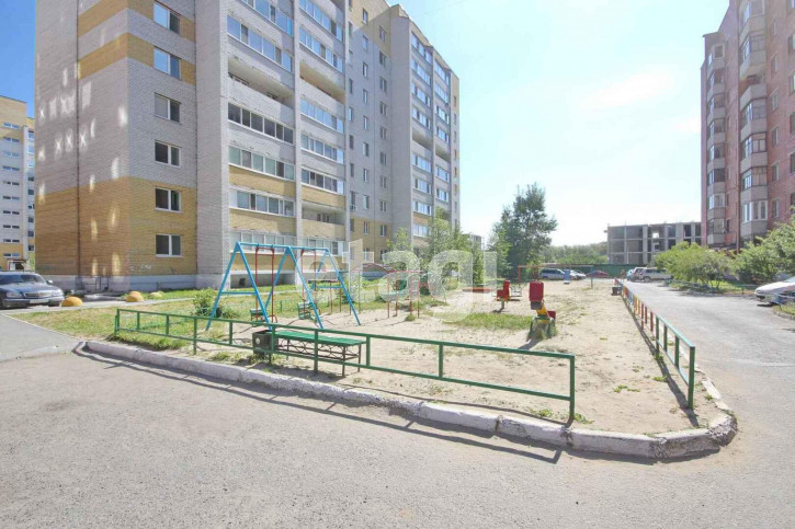 2-комн квартира Велижанская, 72