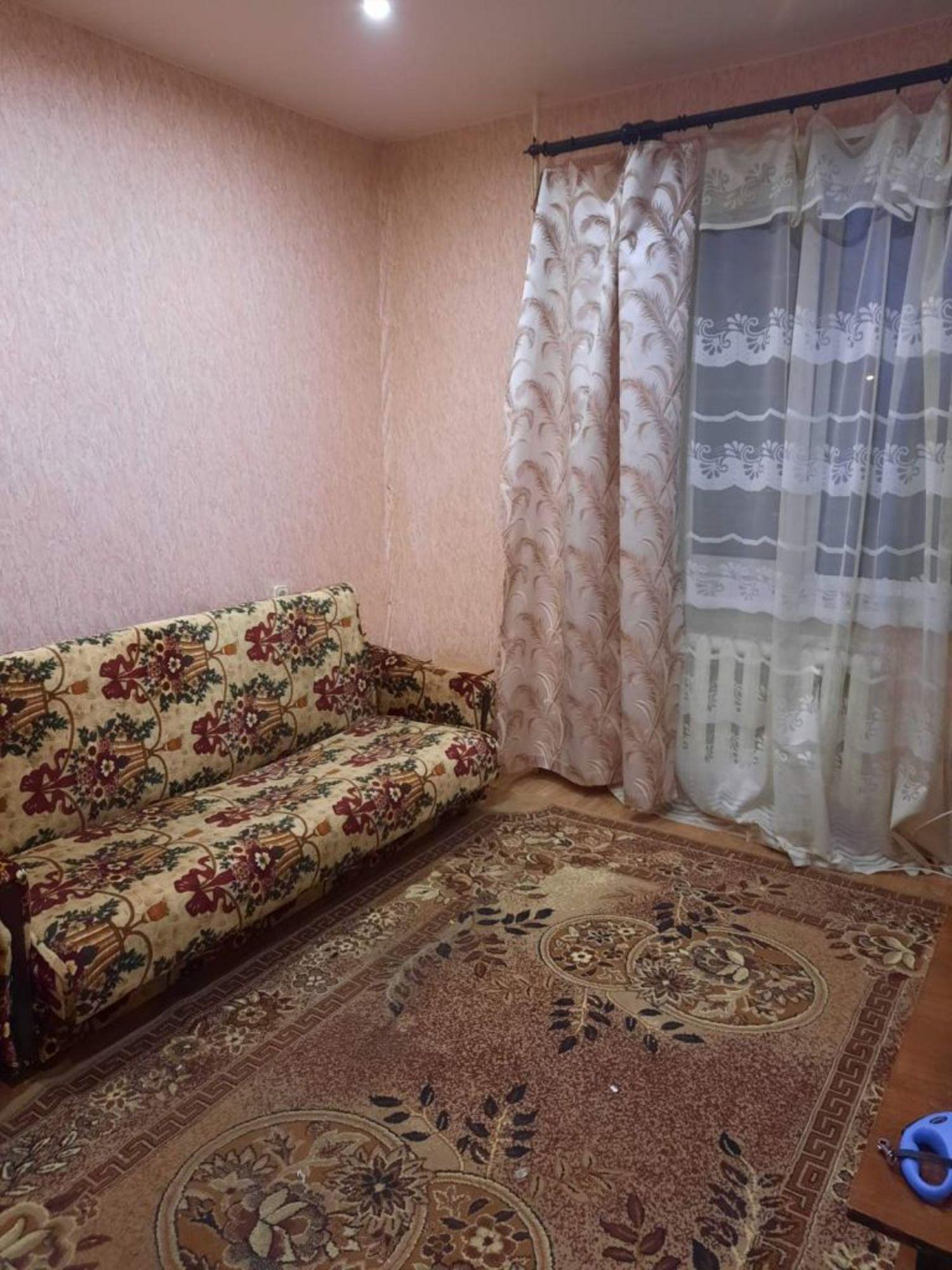 Купить комнату за 999 000 рублей на Движенцев ул, 18