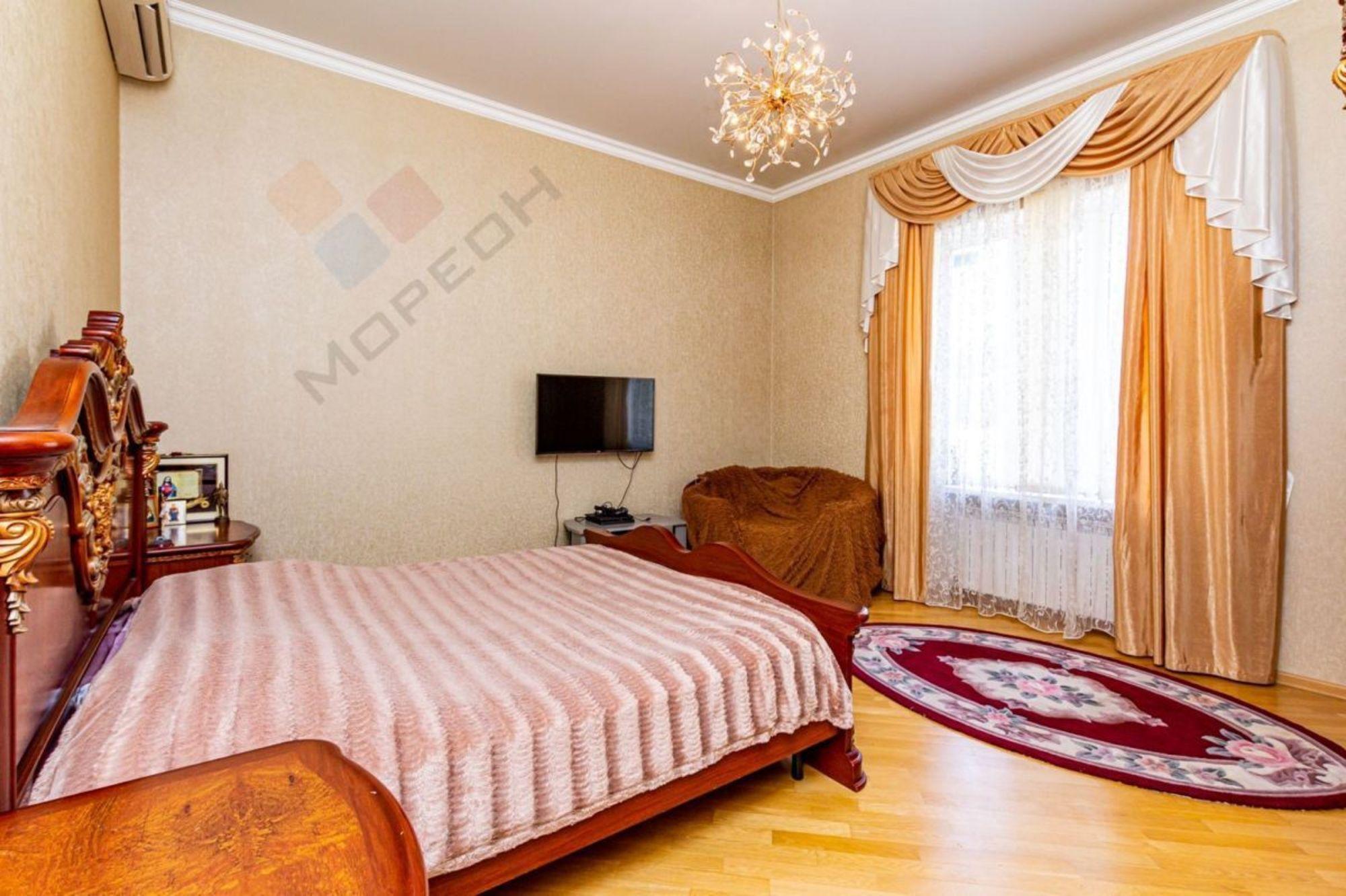 Купить дачу, дом, коттедж за 48 000 000 рублей на ул Безкровного, 35