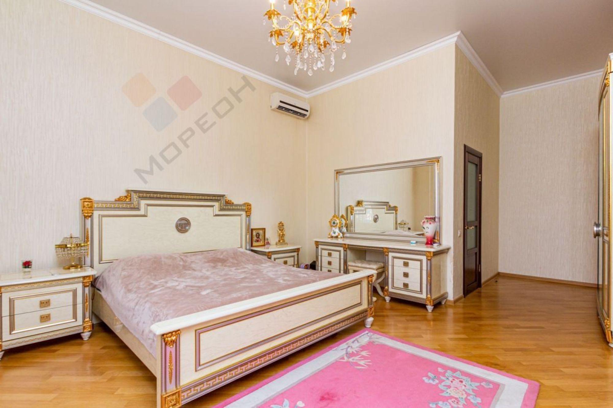 Купить дачу, дом, коттедж за 48 000 000 рублей на ул Безкровного, 35