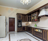 коттедж 458.9 кв м ул Безкровного, 35