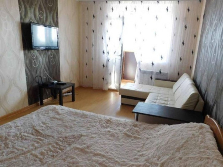 1-комн квартира Победы улица, 1