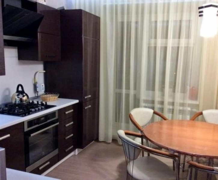 1-комн квартира Энтузиастов улица, 70