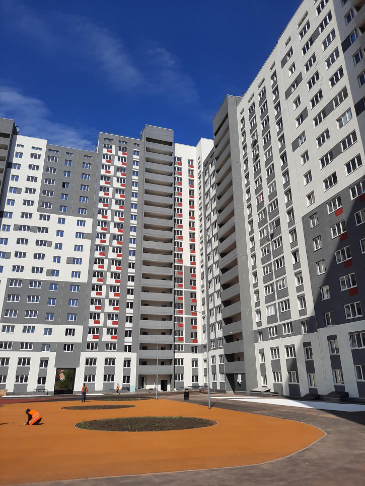 2-комн квартира улица Автомобилистов, 15