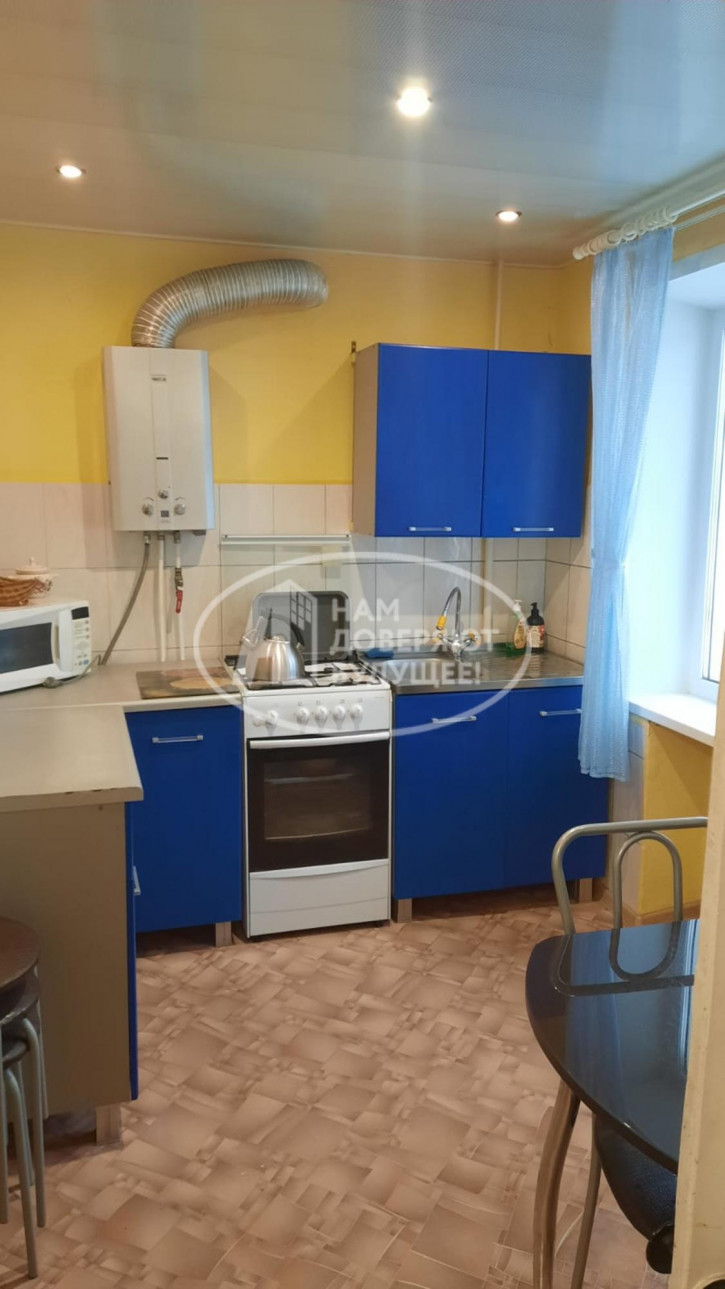 2-комн квартира улица Радищева, 3