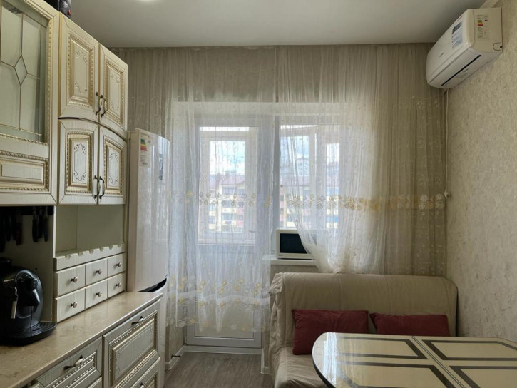 2-комн квартира улица Ленина, 180Ак4