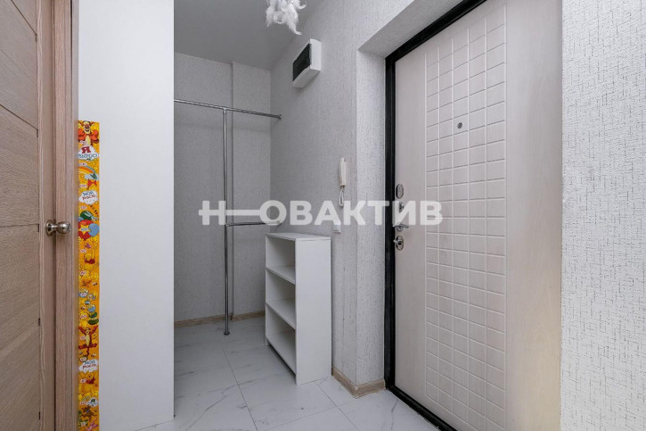 1-комн квартира улица Аэропорт, 1/1