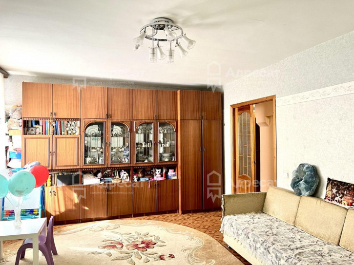 3-комн квартира ул. Клименко,  д.7