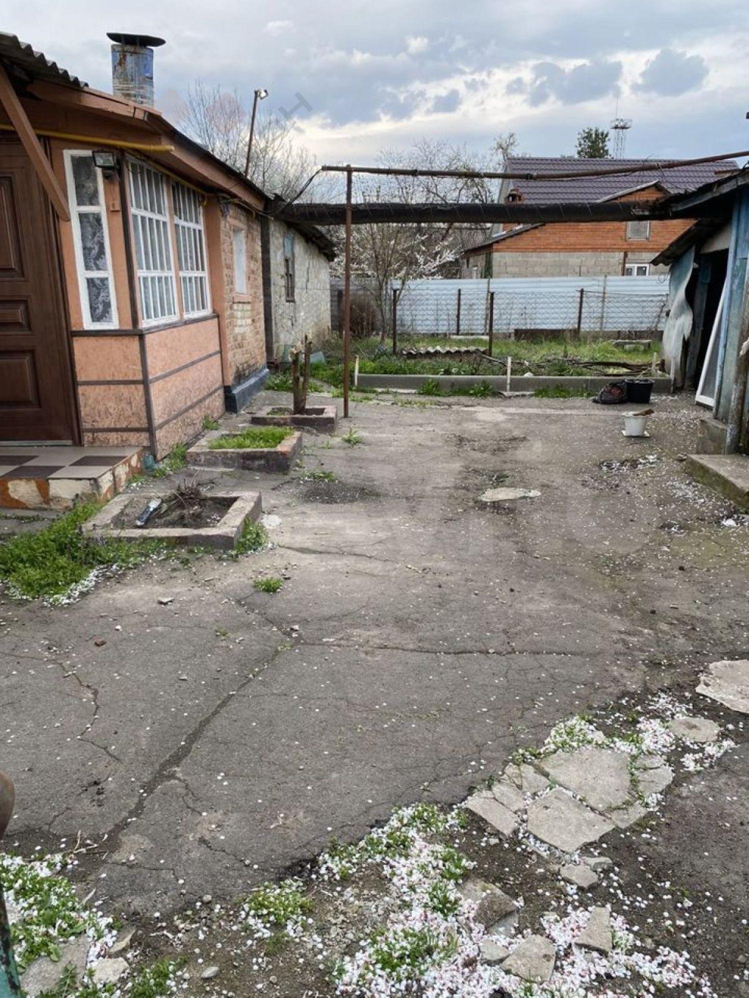 Купить дачу, дом, коттедж за 5 400 000 рублей на Пролетарская ул, 2