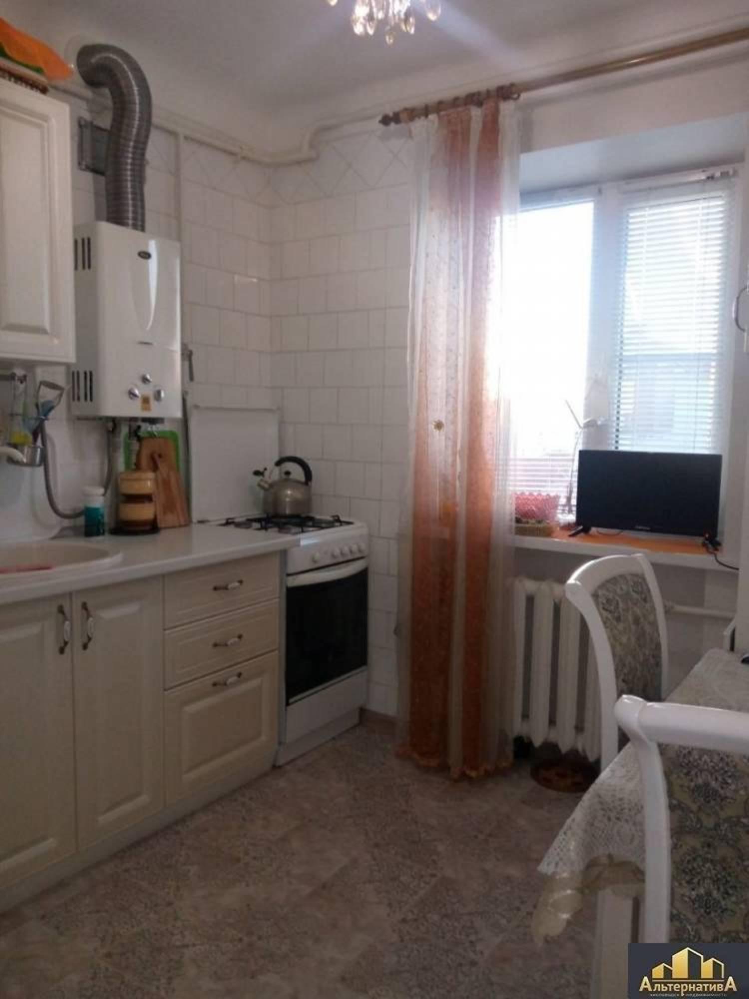 Купить квартиру за 12 500 000 рублей на Цеткин Клары ул.