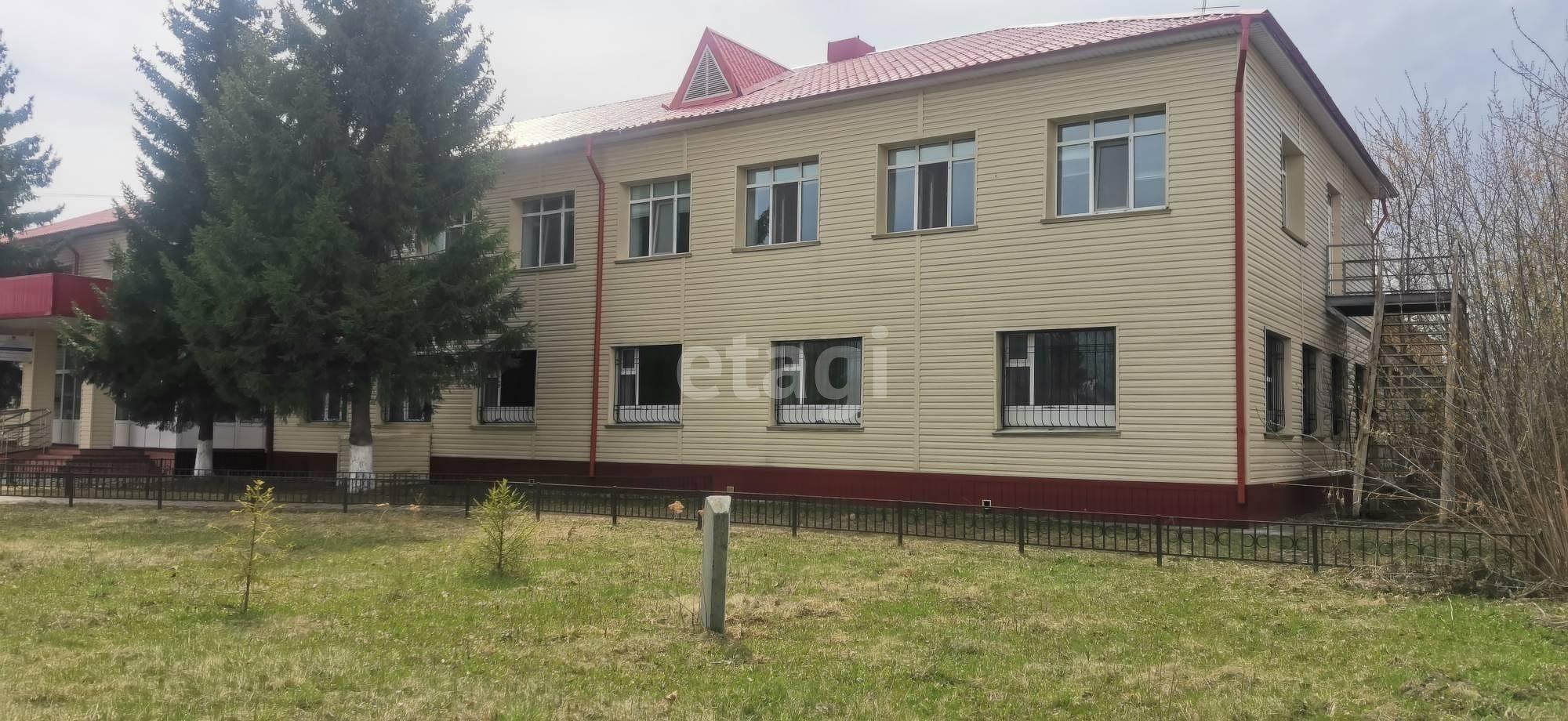 Сдать торговое помещение за 237 000 рублей на Любимая 1