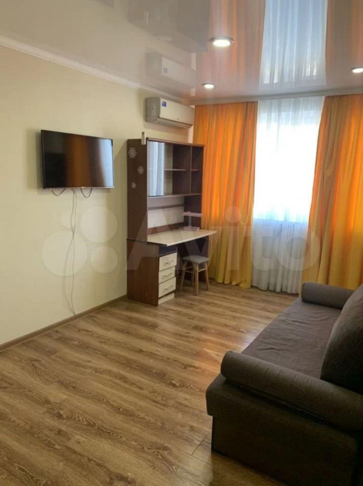2-комн квартира Ленина ул, 328/10
