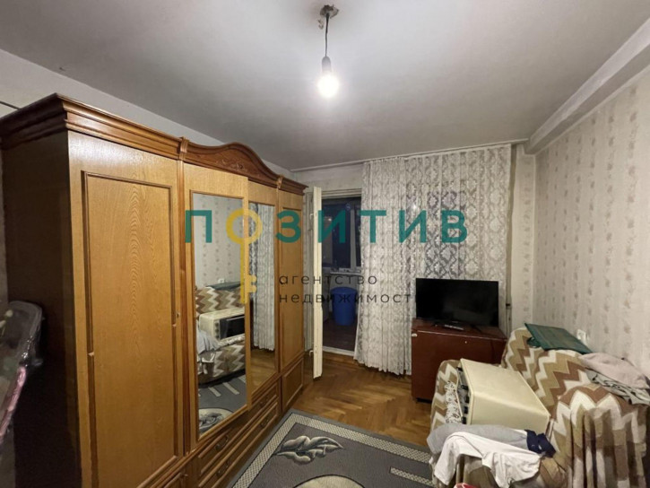 3-комн квартира Калинина пр-кт, 2к2