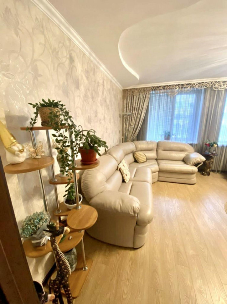 3-комн квартира Депутатская ул, 7