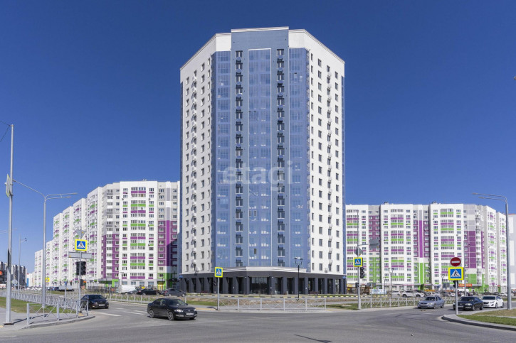 2-комн квартира Монтажников, 36