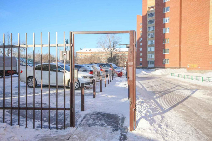 3-комн квартира Ватутина, 55