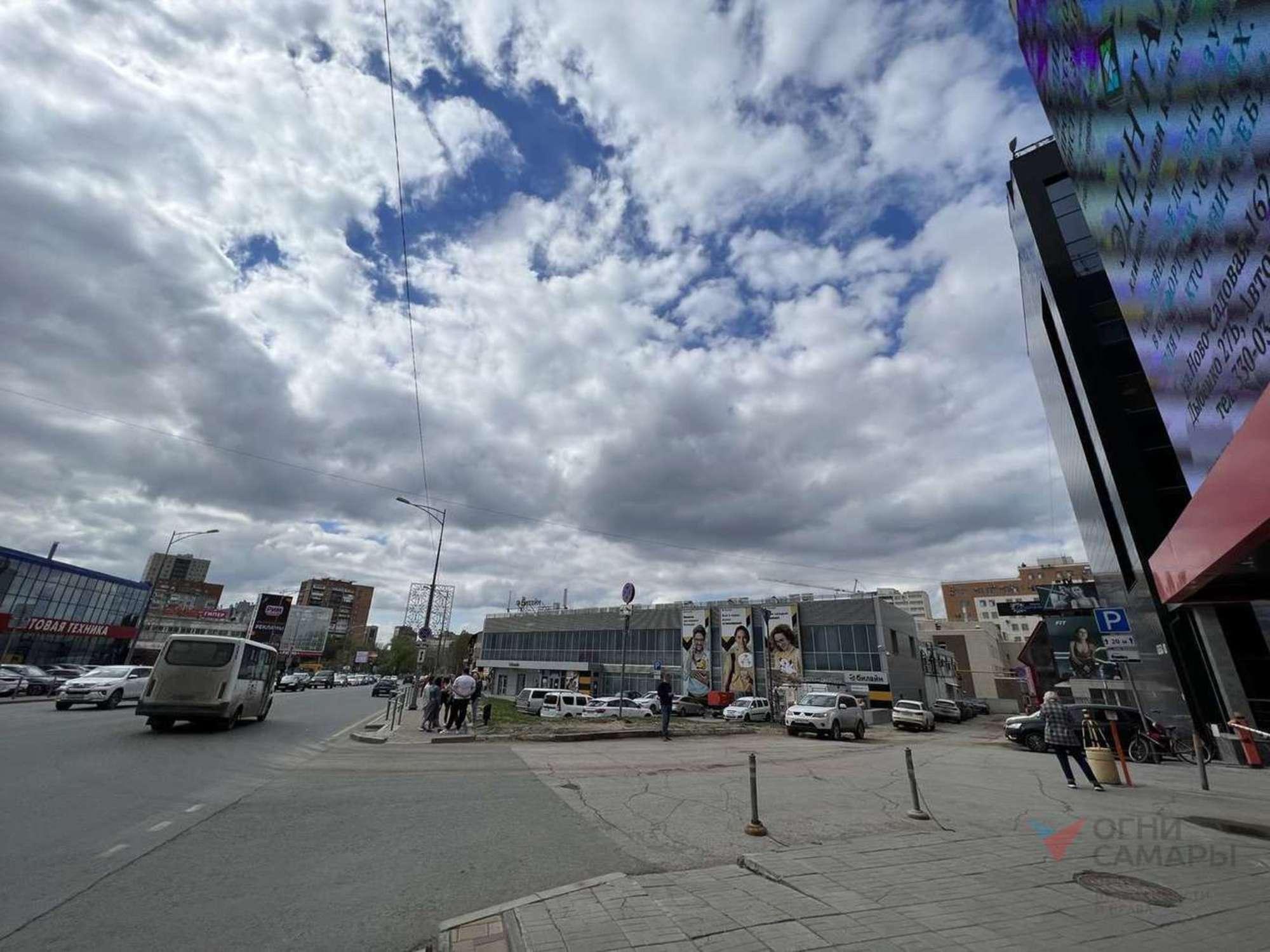 Сдать помещение свободного назначения за 295 000 рублей на Московское шоссе, 2 б