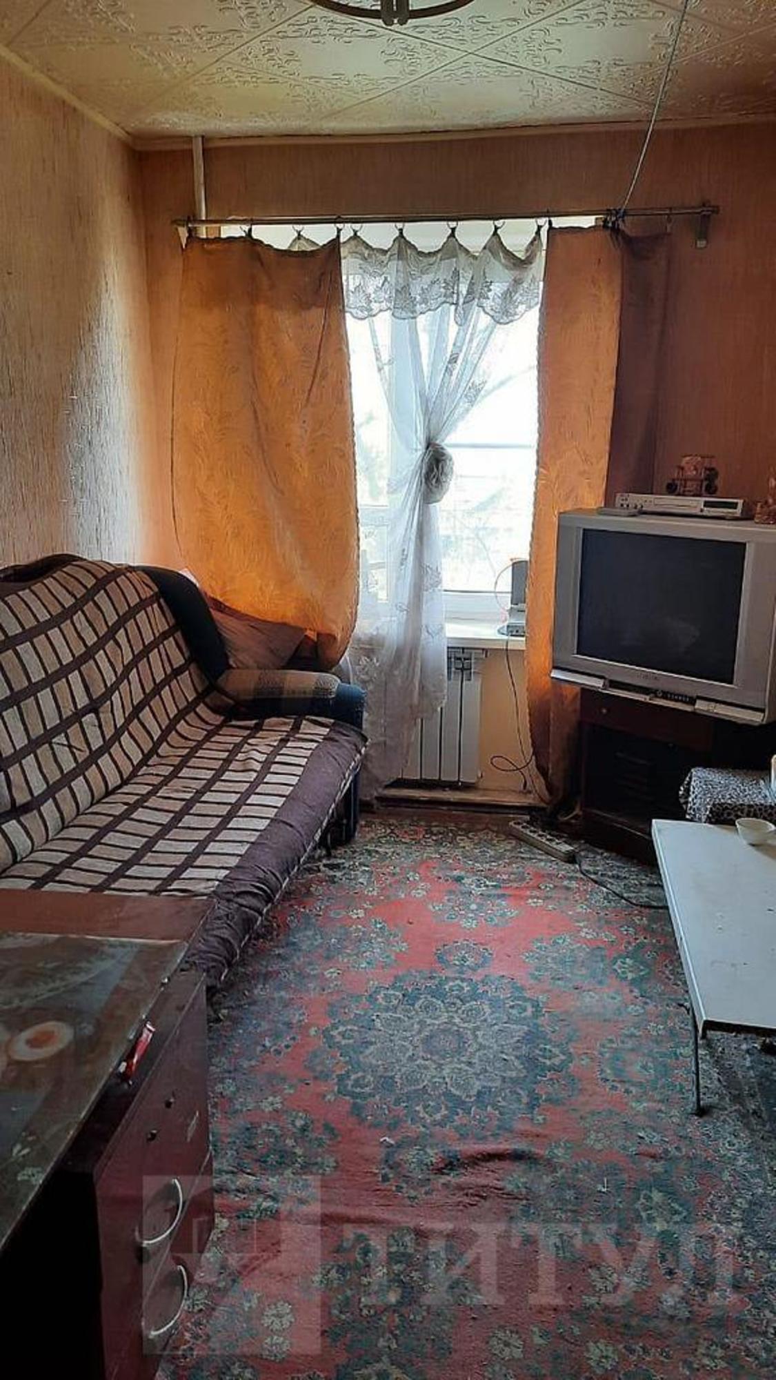 Купить комнату за 450 000 рублей на Гайдара