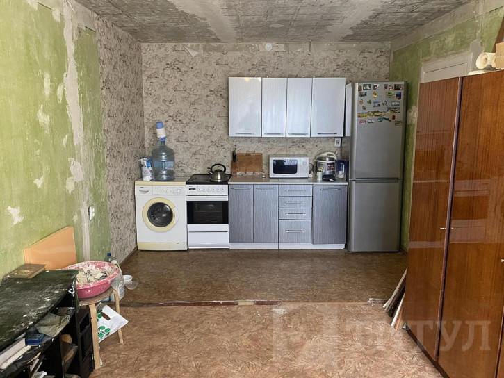 2-комн квартира Орджоникидзе, Конституционная