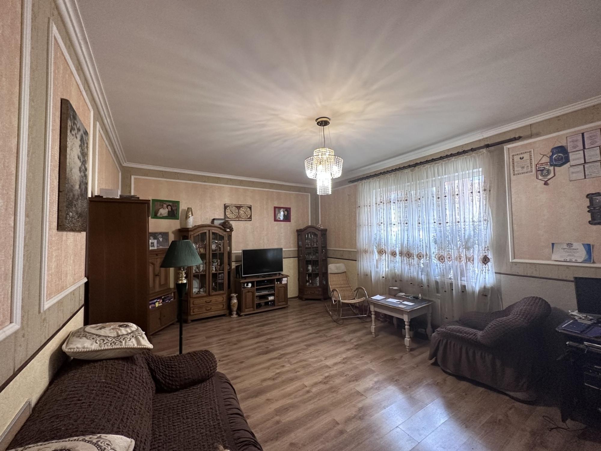 Купить дачу, дом, коттедж за 15 000 000 рублей на Объездная улица